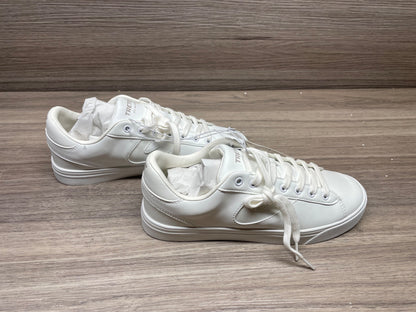 Tretorn Women's White Trainer Casual Lace Up Sneaker  Lightweight Comfort size 6