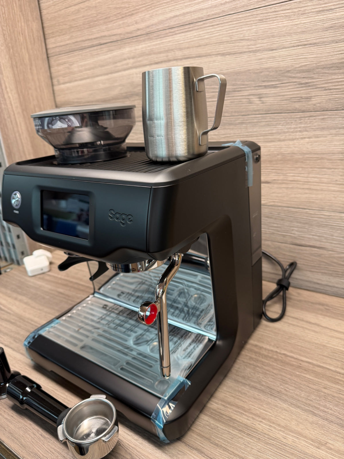 Sage Barista Touch Bean To Cup Coffee Machine 15 Bar SES880BTR Black Truffle