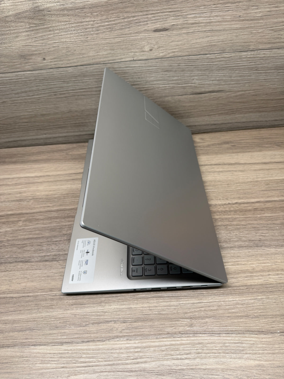 ASUS Vivobook X1504VA 15.6" FHD Laptop Intel Core 7 16GB RAM 1TB SSD Grey **