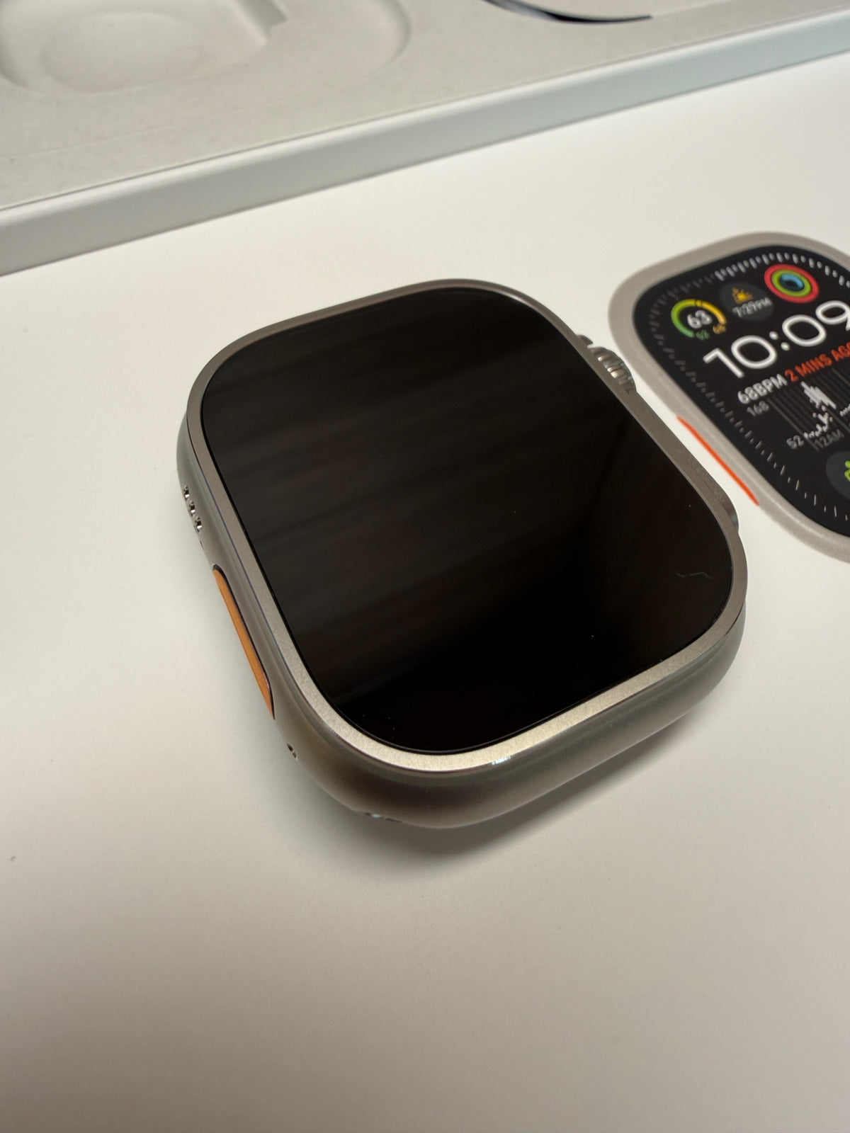 Apple Watch Ultra 2 49mm Titanium GPS Cellular Navy Ocean Band MX4D3QA/A