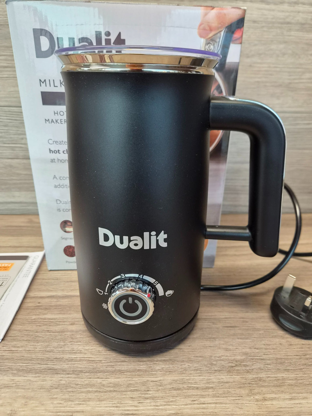 Dualit Max Milk Frother Hot Chocolate Maker 580ml Cordless Black Jug 1.1kg