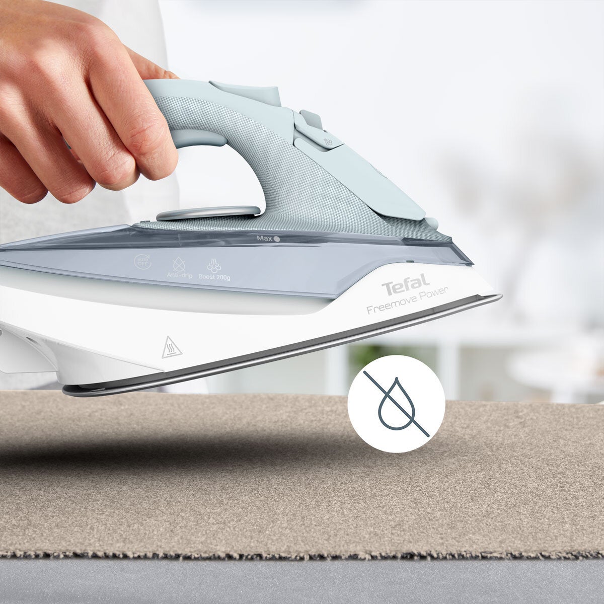 Tefal Freemove FV6642G0 Cordless Steam Iron 2500W Blue Anti-Drip 0.96kg